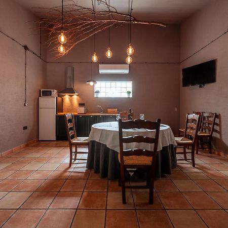 Bodega Andres Iniesta Con Visita Y Cata Villa Fuentealbilla Kamer foto